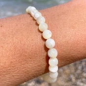 Bracelet en Nacre - Perles 6 mm 