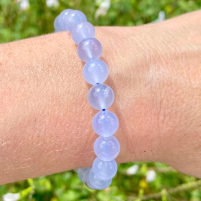 Bracelet en Calcédoine bleue - perles 8 mm 